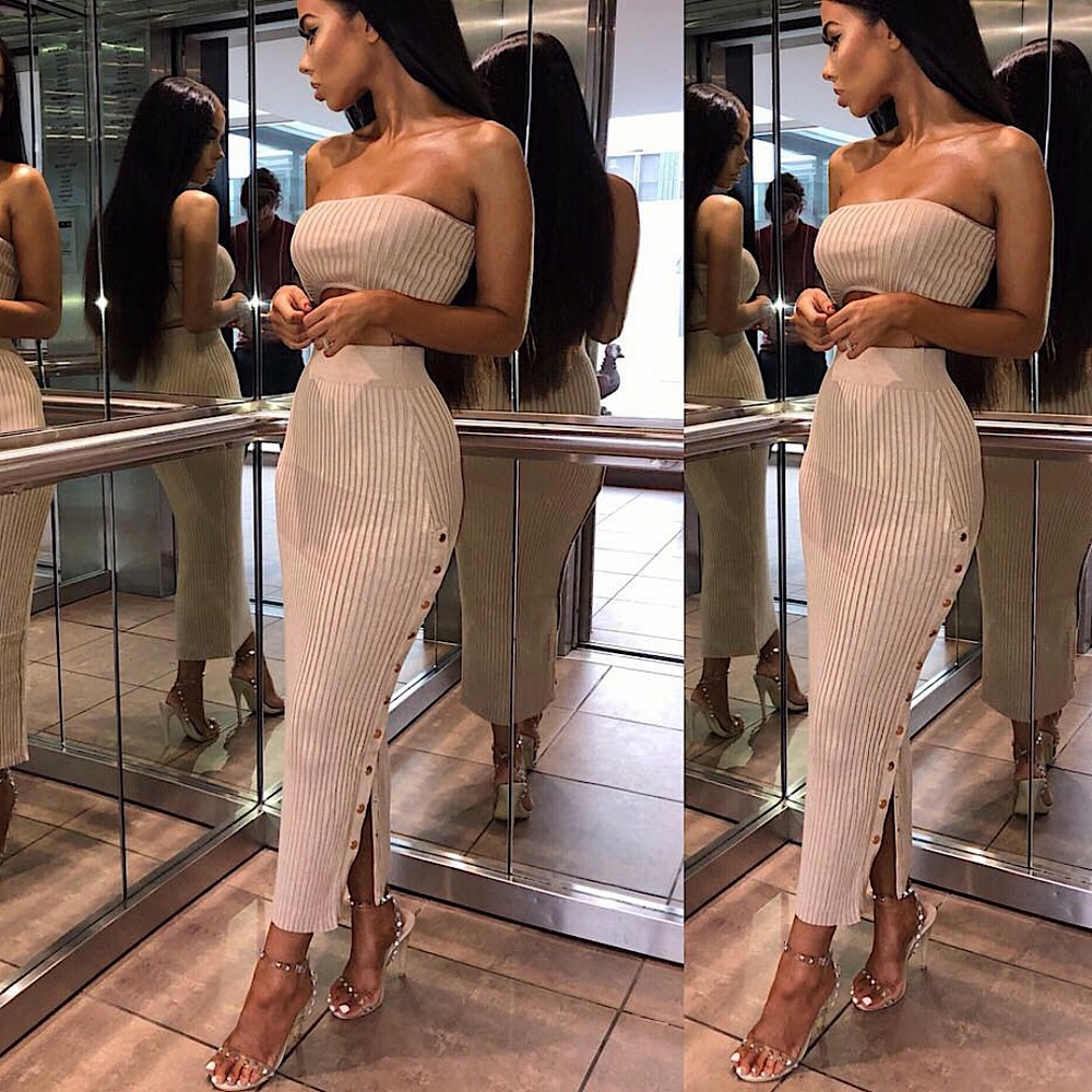 Nude button skirt set